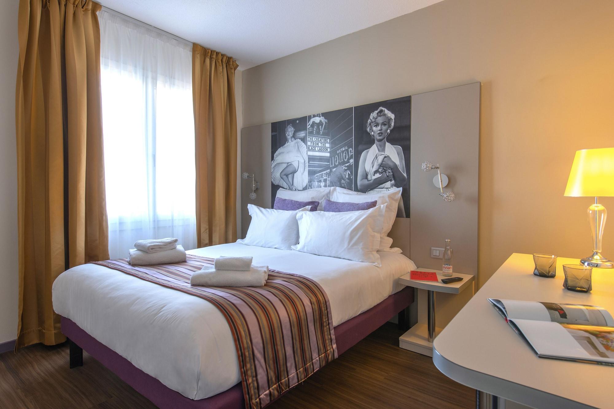 Hotel Arles Plaza Esterno foto