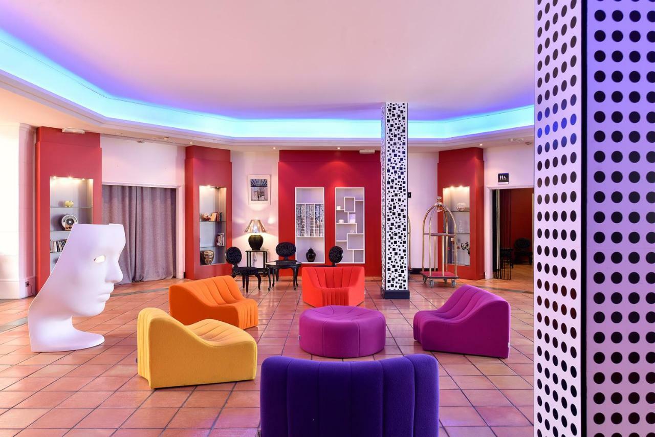 Hotel Arles Plaza Esterno foto