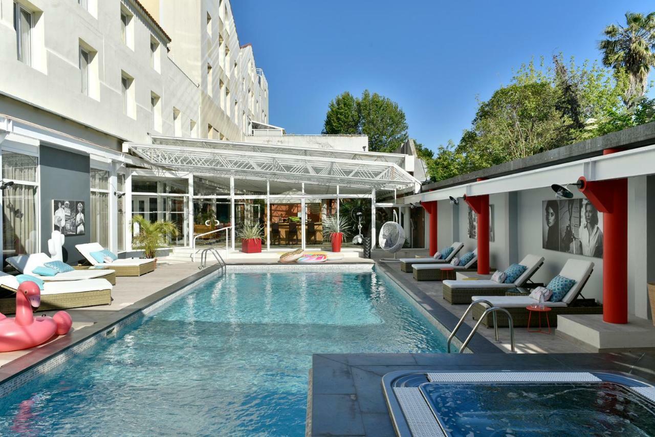 Hotel Arles Plaza Esterno foto