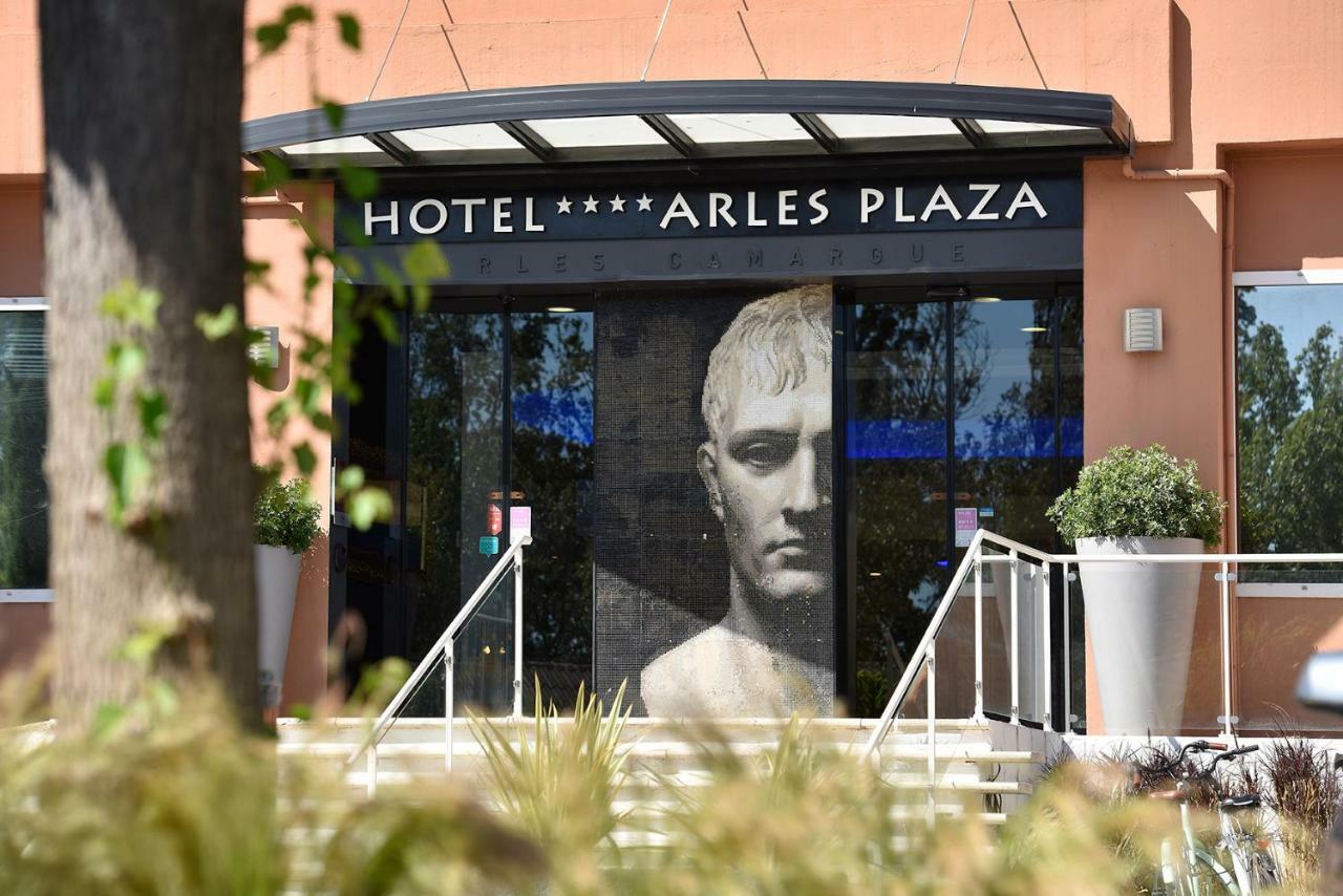 Hotel Arles Plaza Esterno foto
